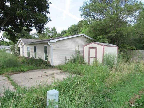 2nd image of 10910 Hunters Creek Dr