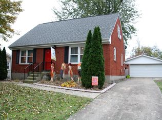 8212 Silverbell Ave, Louisville, KY 40228