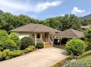 101 Osprey Loop, Waynesville, NC 28786