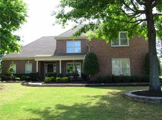 2246 Gallina Cir, Collierville, TN 38017