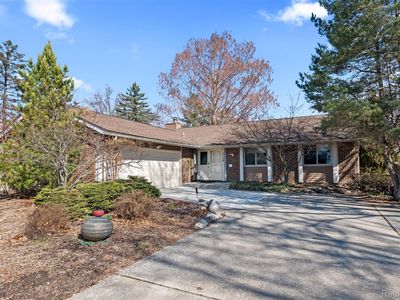 5629 Perrytown Dr, West Bloomfield, MI, 48322