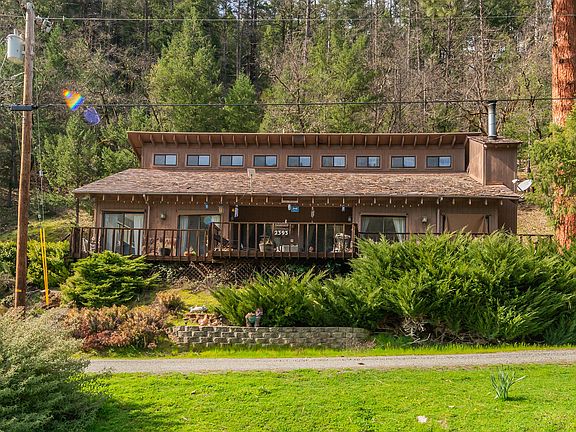 2nd image of 2393 Poker Bar Rd