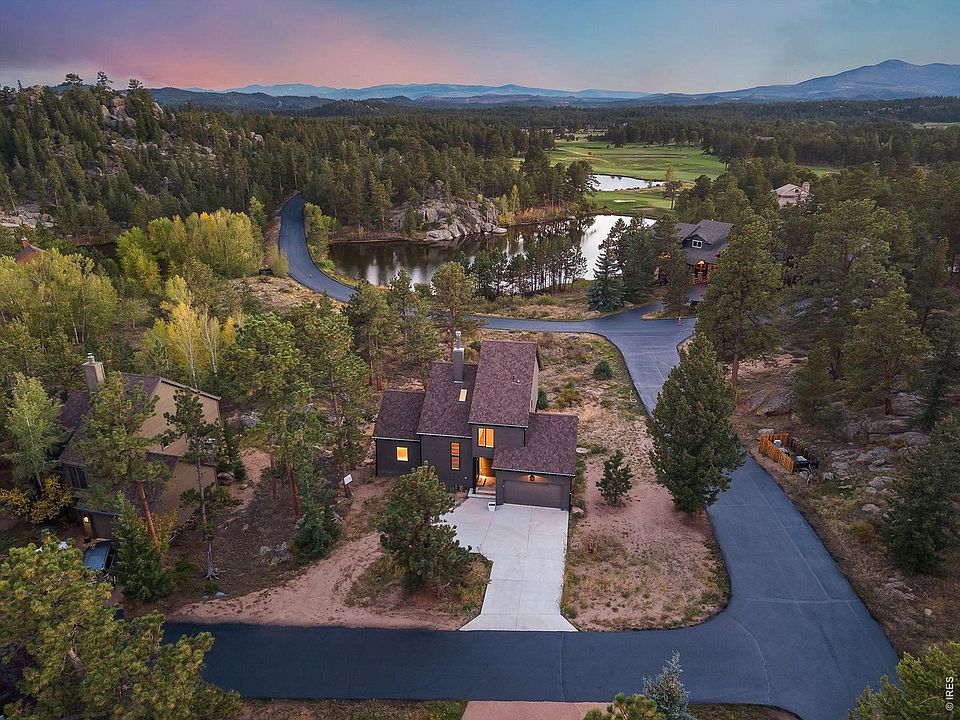 1st image of 10 Three Lakes Ct