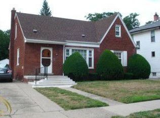 903 Emwill St, Ferndale, MI 48220