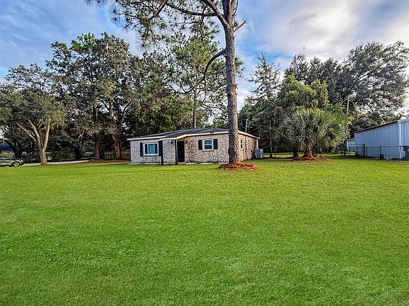 3rd image of 86162 Callaway Dr