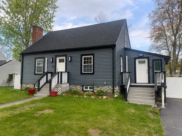 522 Grove St, Worcester, MA 01605
