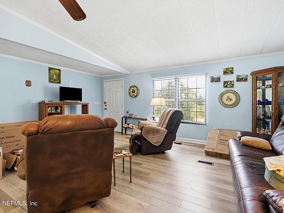 5th image of 1097 MULBERRY LANDING Road N