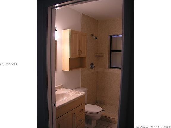 5th image of 15332 Sunset Dr #Lvh624