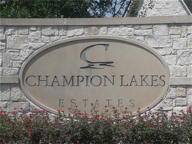 1st image of 17420 Champions Lakeway
