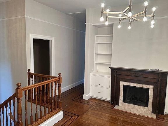 5th image of 271 Collingwood St