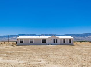 32477 Lake St, Lucerne Valley, CA 92356