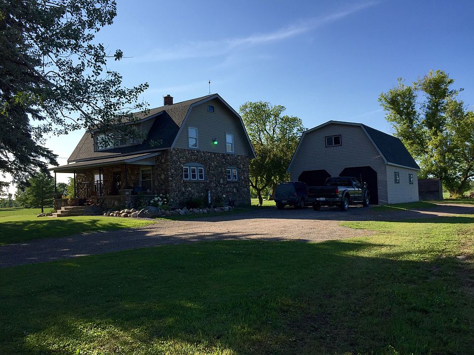 View of the house and garage