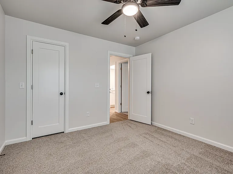 19511 Horseshoe Ave — Photo 23