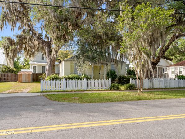2307 Depot Rd, Beaufort, SC 29902