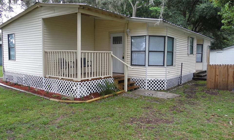 1st image of 2839 Ellis Ave