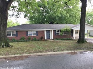 2021 Arkansas Ave, Conway, AR 72034