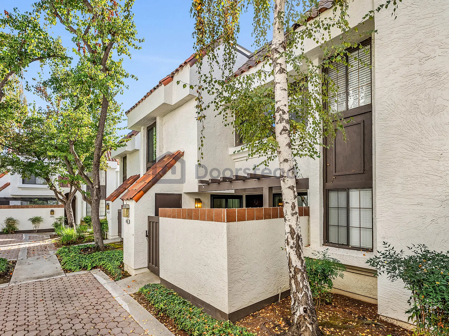 2 bed, 2.5 bath, 1191 sqft, $3,800 — Photo 1