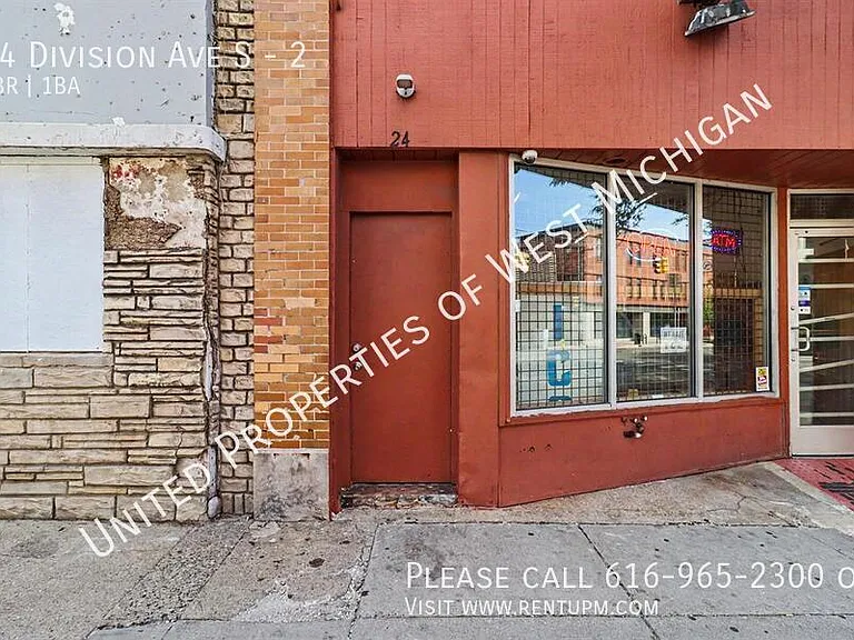 24 Division Ave S #2 — Photo 14