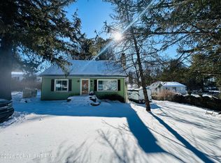 106 Independence Rd, East Stroudsburg, PA 18301