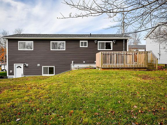 4th image of 5 Sampson Dr