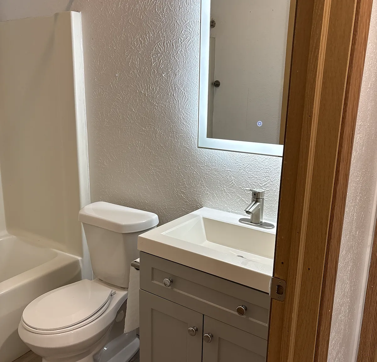 601 Rizek Dr, Unit 7B — Photo 4