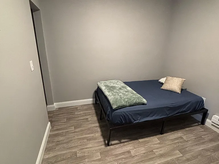 2406 Fletcher St #1 — Photo 8