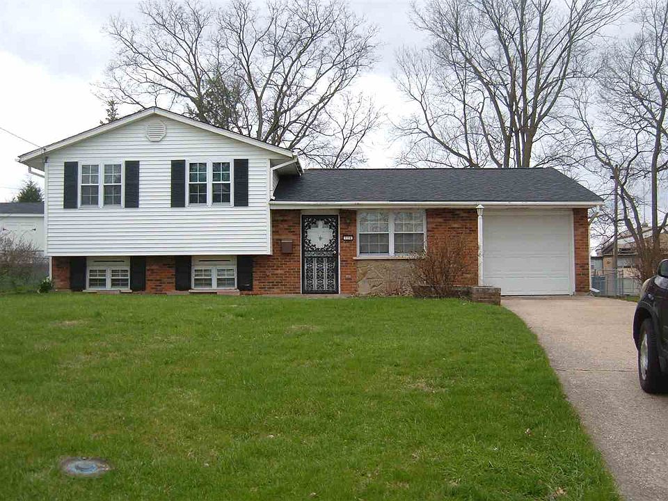 1st image of 114 Honeysuckle Dr