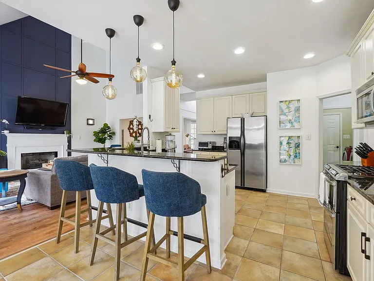 135 Farr Lake Dr — Photo 16