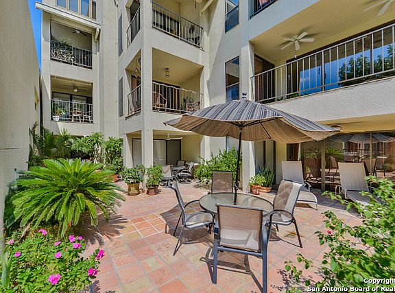 3rd image of 1022 NAVARRO ST #205