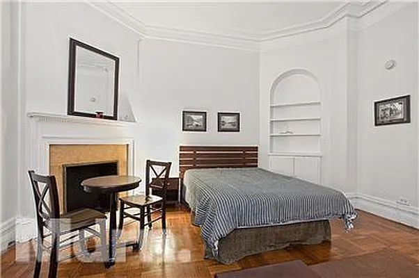 Rented by Mdrn Residential | media 24