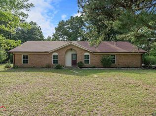 2003 N Fuller Rd, Longview, TX 75605
