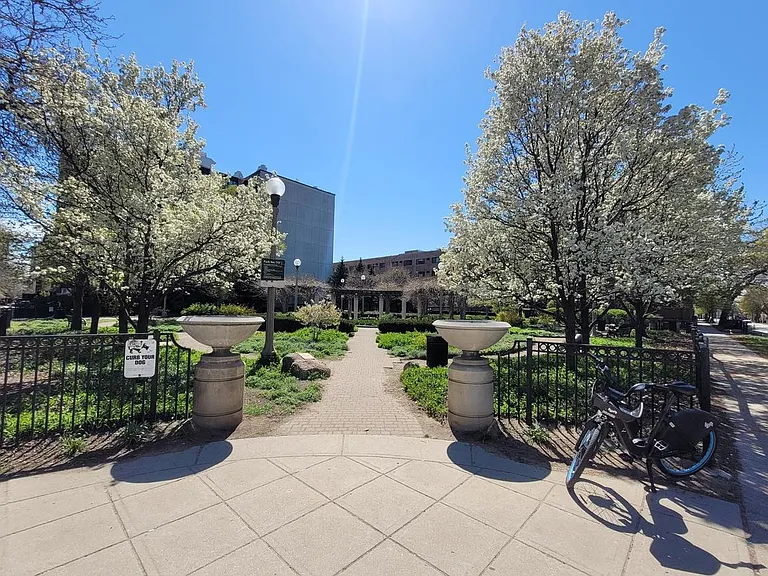 5854 N Kenmore Ave #2D — Photo 11