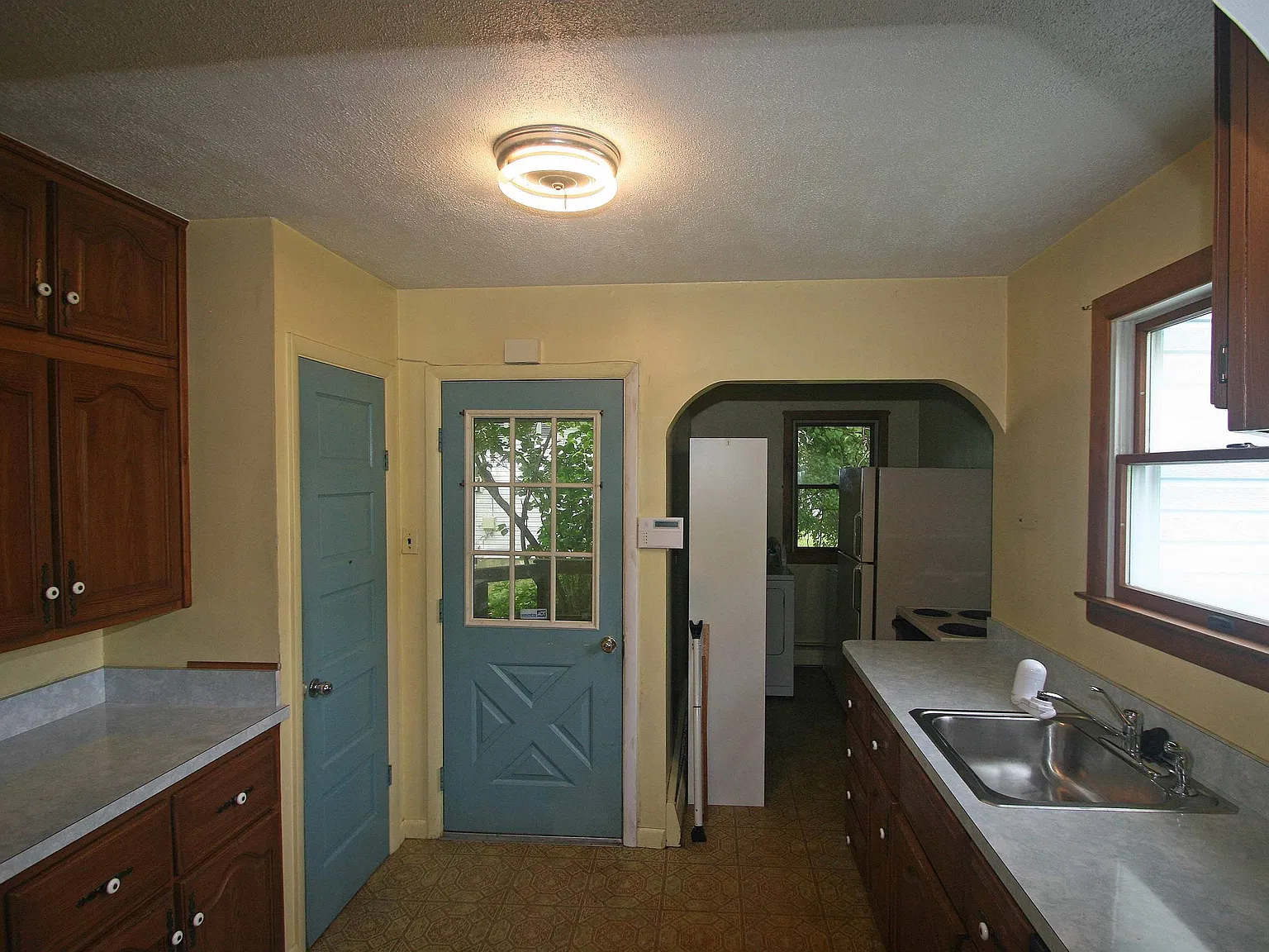102 Dallas Avenue - 1 — Photo 4