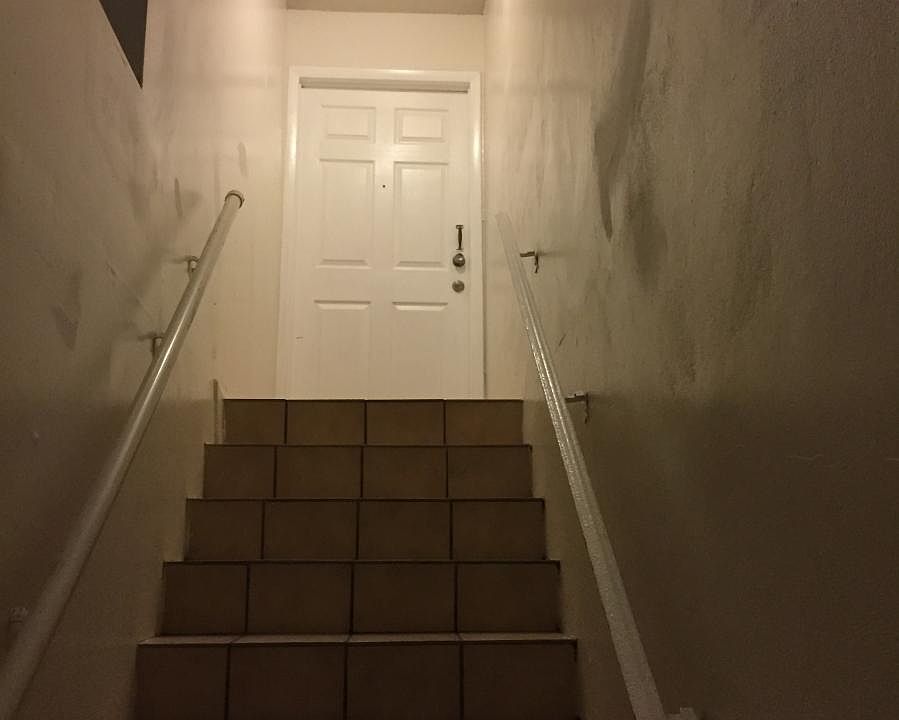 ENTRADA A LA CASA