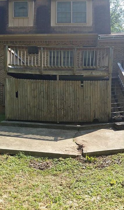 1st image of 912 Abingdon Ct