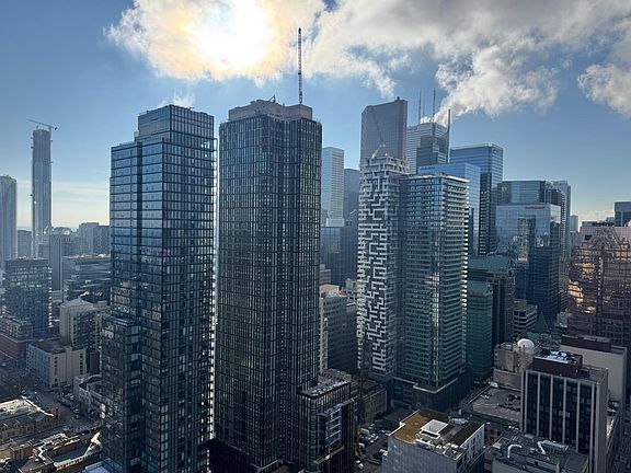 2nd image of 99 Queen St E #4039