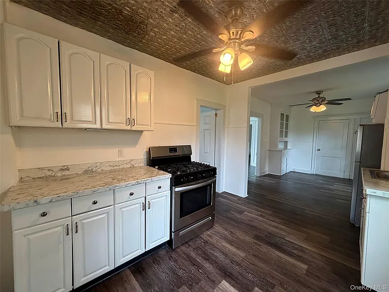 31 Minetta Ct — Photo 2