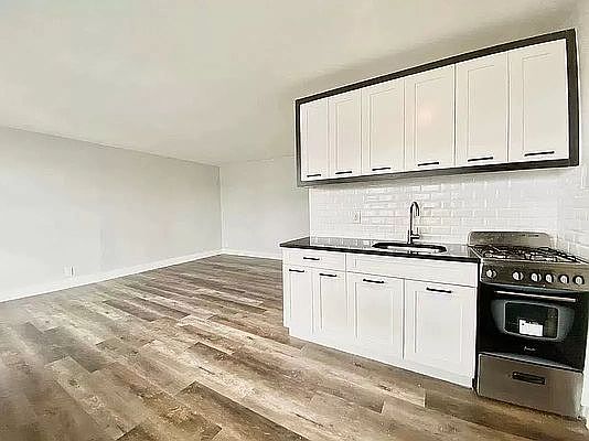 1st image of 260 Audubon Ave #20P