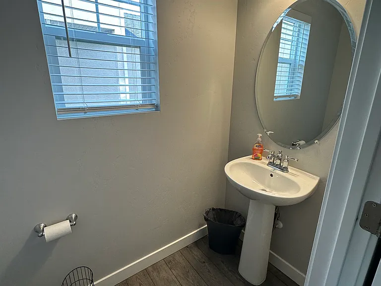 2215 W Bluebird Dr — Photo 5