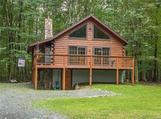 81 East Rd, Wurtsboro, NY 12790