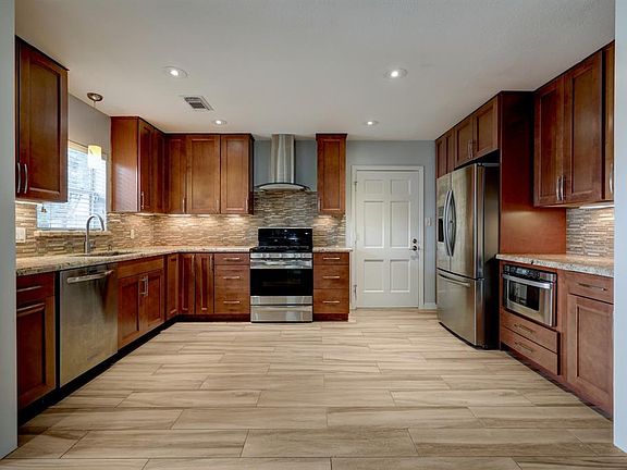 3rd image of 906 T C Jester Blvd