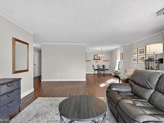 5th image of 666 W Germantown Pike APT 2213