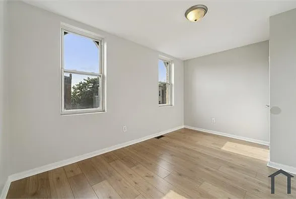 2 bed, 1300 sqft, $1,480 — Photo 2