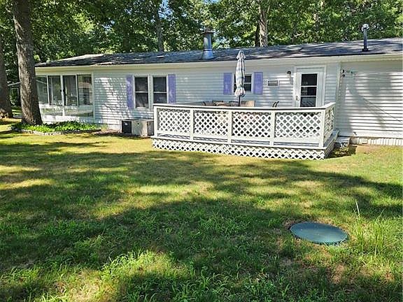 2nd image of 7 Idlewild Ct