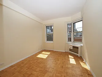 Rented by Rachel Realty
