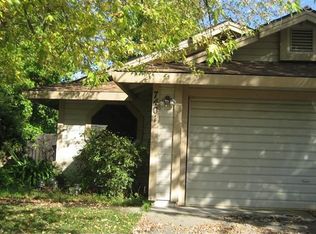 7401 Deltawind Dr, Sacramento, CA 95831