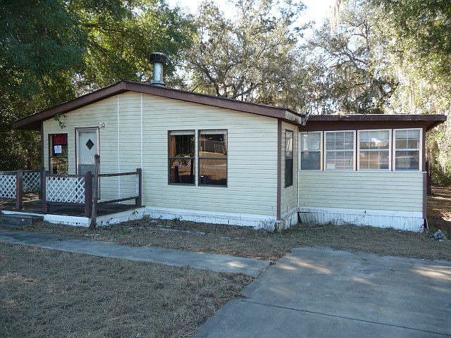 1st image of 17544 SE 27th Ln