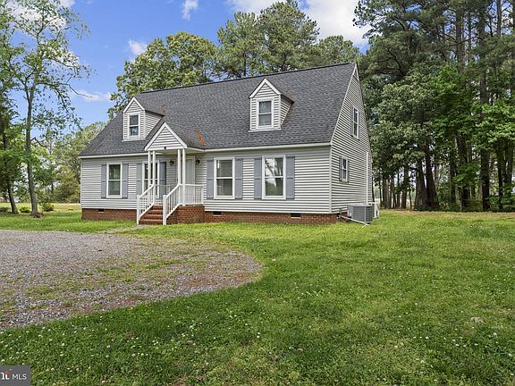 2nd image of 50 Flagstaff Rd