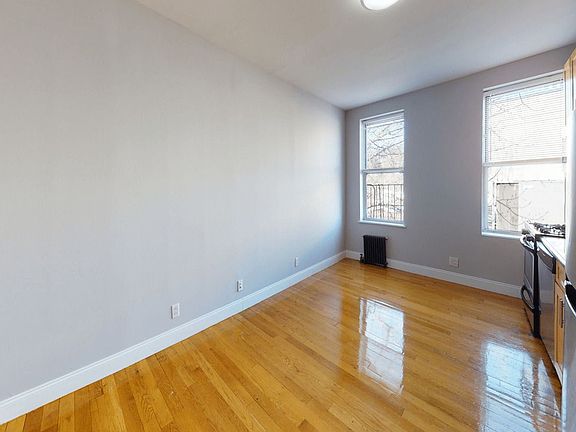 3rd image of 120 Vermilyea Ave APT D52