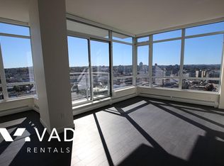 1775 Quebec St #2306, Vancouver, BC V5T 0E3